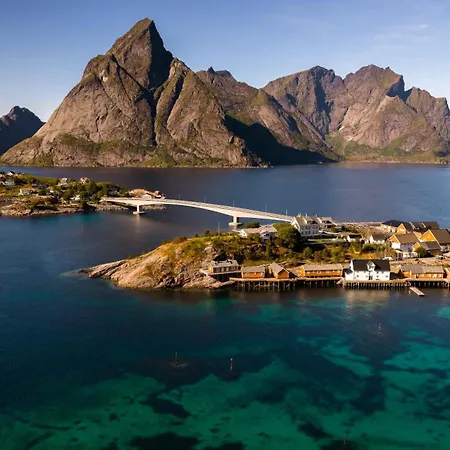 Eagle Bay - Waterfront Rorbu A
