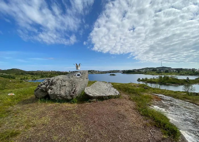 Eagle Bay - Waterfront Rorbu A *